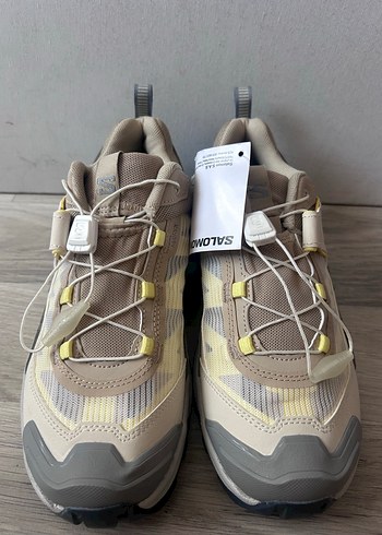Salomon Outdoor Sneaker