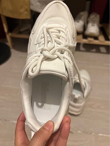 36 Beden beyaz Renk BERSHKA spor ayakkabı