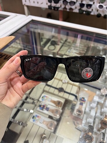 Ray-Ban