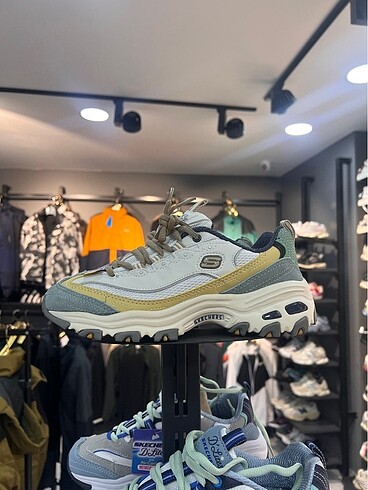 Skechers spor ayakkabı