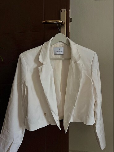 Crop blazer Bershka
