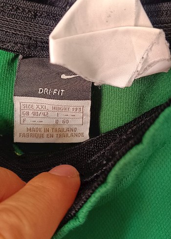 Nike Yeşil Rahat Kesim Spor Şort