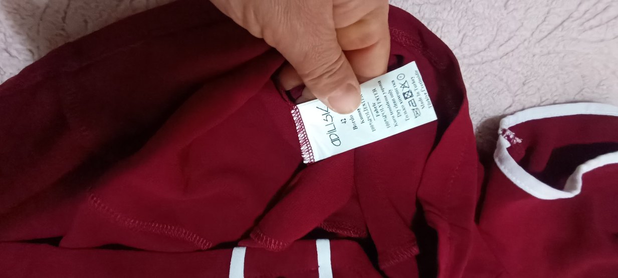 Düğmeli Bordo Hamile Bluzu - Görsel 3