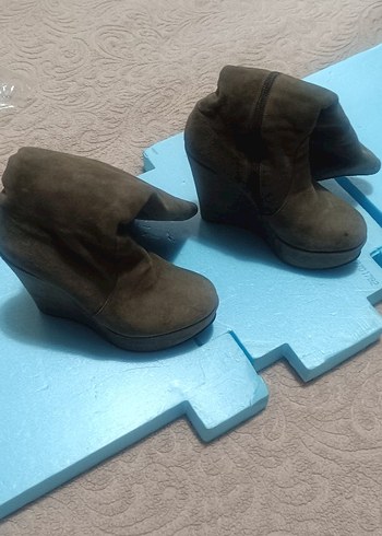 Kahverengi Deri Kadın Dolgu Topuklu Bot - Görsel 16