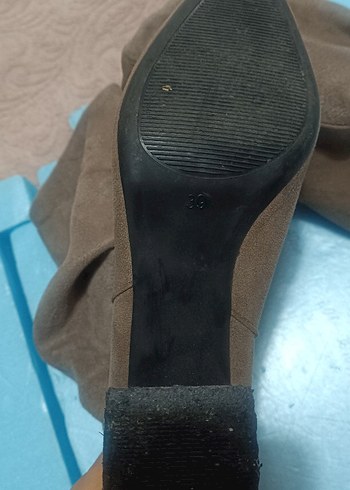 Siyah Süet Tokalı Gotik Topuklu Kadın Bot - Görsel 8