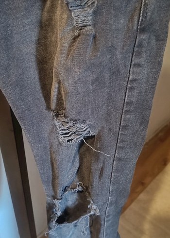 Yırtık Detaylı Koyu Gri Kadın Denim Pantolon - Görsel 4