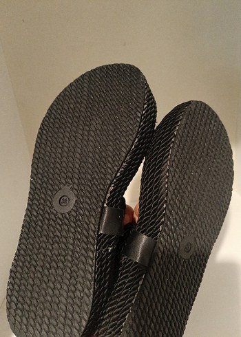 38 Beden siyah Renk Siyah Cırtcırtlı Minimalist Sandalet