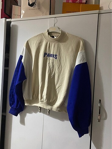 H&M Sweatshirt