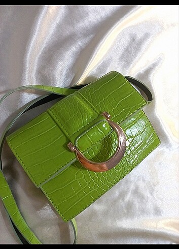 Yeşil Mini Çanta