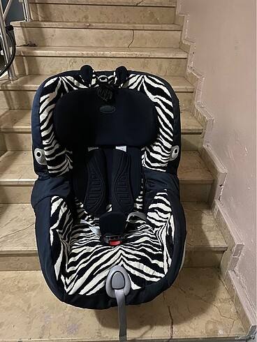 Römer marka bebek oto koltuğu