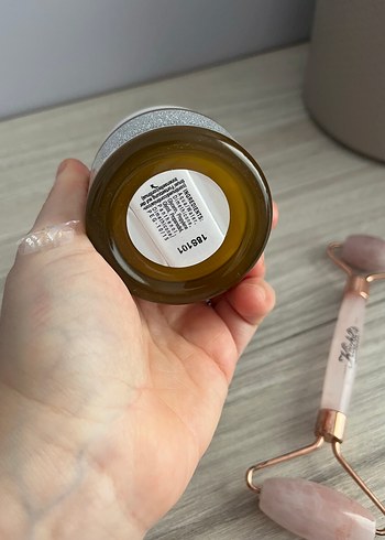  Beden Kiehl's Calendula Serum Infused Su Bazlı Krem 