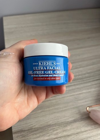 Kiehl's Ultra Facial Yağsız Jel Krem 28 ML DİR