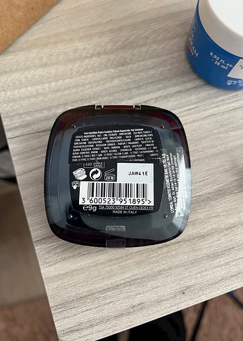 L'Oréal Paris L'Oréal Paris Infaillible Fresh Wear Pudra Fondöten 220 Sand