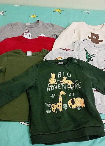 Sweatshirt 