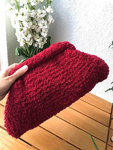 En örgüsü clutch çanta