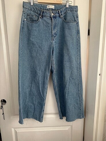Zara kesik paca pantalon