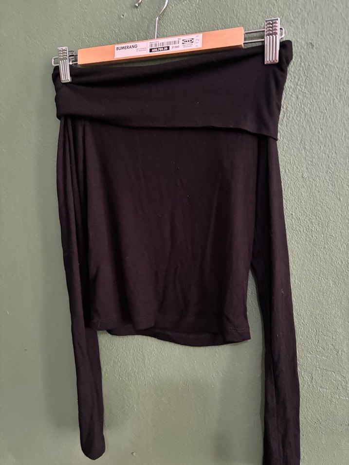 Siyah Uzun Kollu Yüksek Yakalı Kadın Bluz - Görsel 2