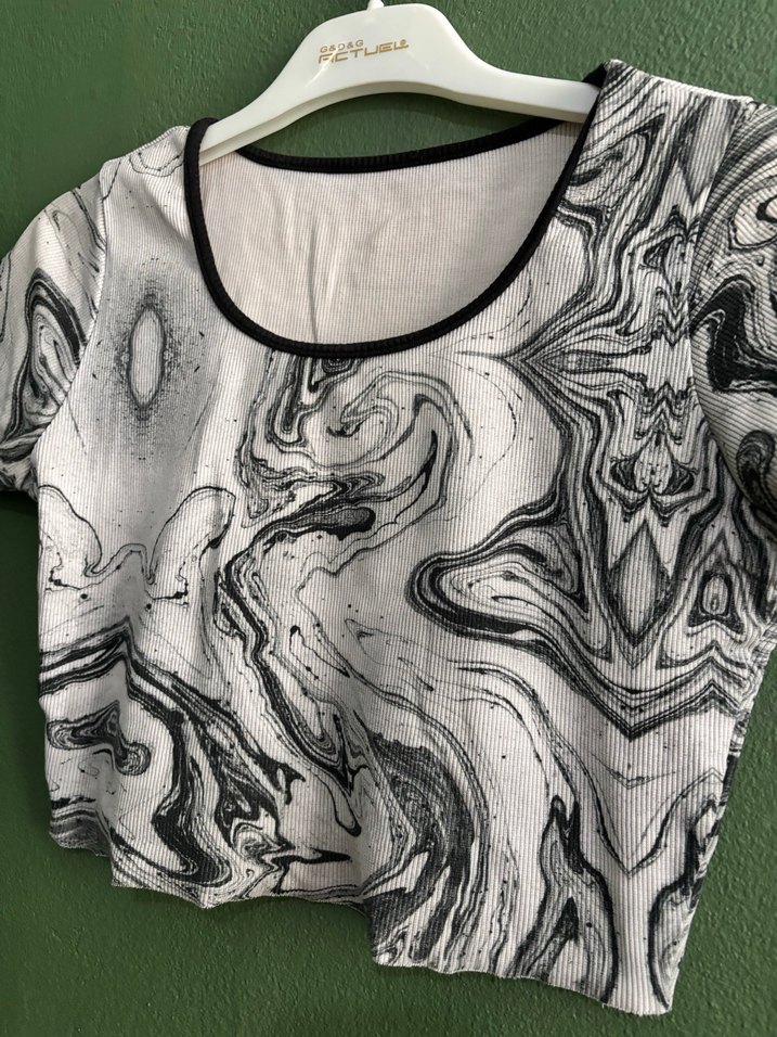 Kadın Gri Tie-Dye Kısa Kollu Bluz - Görsel 2