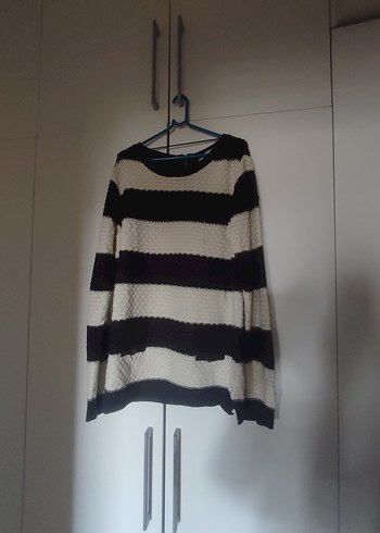 DeFacto Young lacivert ve krem (kırık beyaz) çizgili kadın kazak - Görsel 10