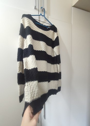 DeFacto Young lacivert ve krem (kırık beyaz) çizgili kadın kazak - Görsel 3