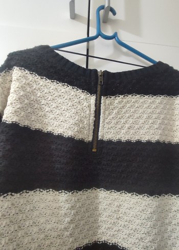 DeFacto Young lacivert ve krem (kırık beyaz) çizgili kadın kazak - Görsel 7