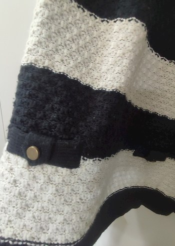 DeFacto Young lacivert ve krem (kırık beyaz) çizgili kadın kazak - Görsel 9