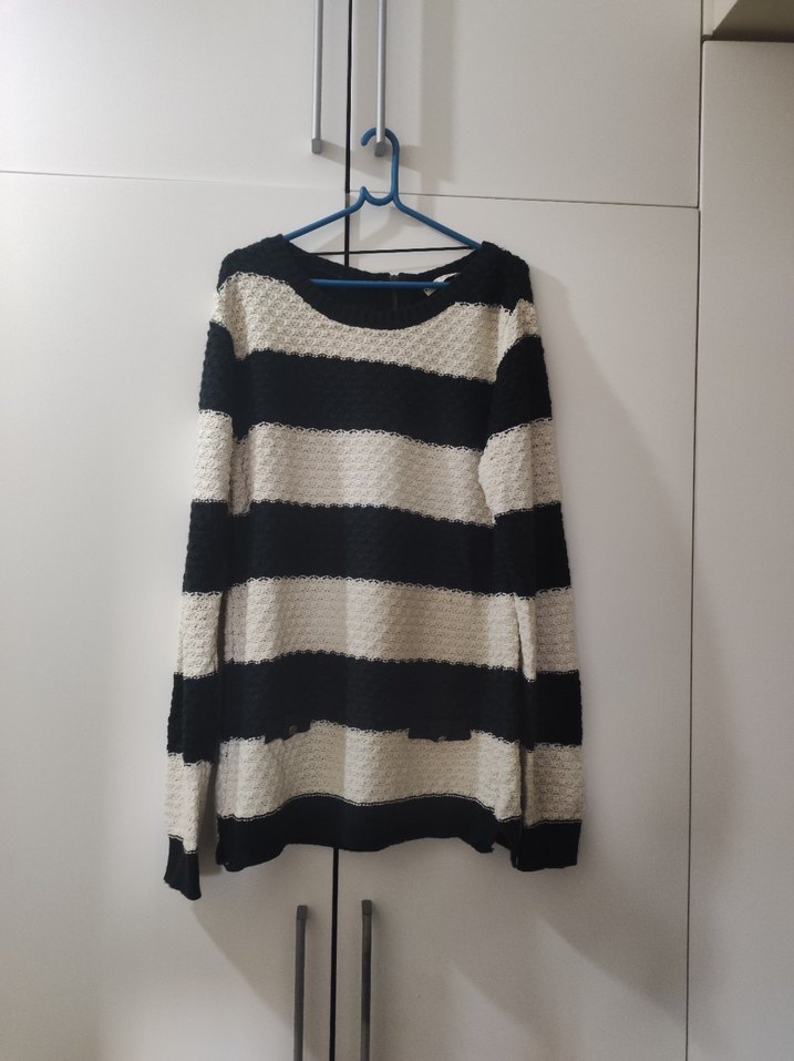 DeFacto Young lacivert ve krem (kırık beyaz) çizgili kadın kazak - Görsel 2