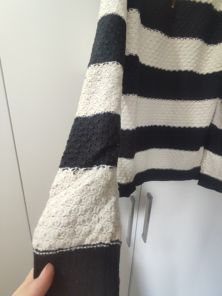 DeFacto Young lacivert ve krem (kırık beyaz) çizgili kadın kazak - Görsel 4