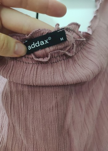 Omuzları açık kısa kollu drapeli Pembe Bluz - Görsel 3