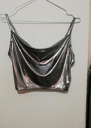 H&M Divided parlak gri metalik kadın askılı üst - Görsel 3