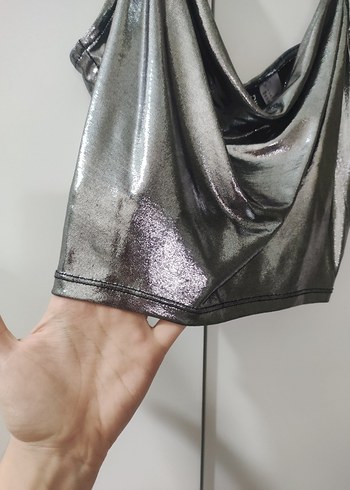 H&M Divided parlak gri metalik kadın askılı üst - Görsel 7