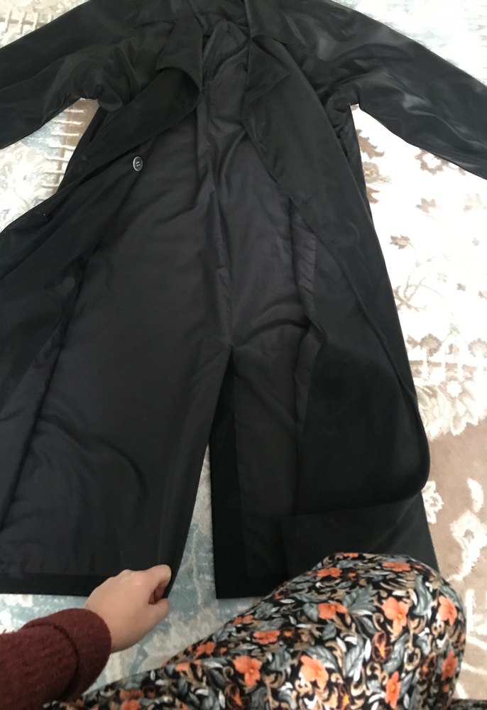 Kadın Siyah Uzun Düğmeli  kuşaklı Trençkot - Görsel 2