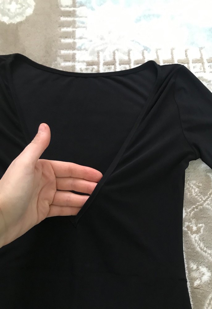 Uzun kollu yırtmaçlı sırt dekolteli siyah elbise - Görsel 4