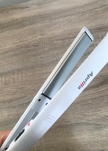 Beyaz Gri Saç Düzleştirici - Görsel 4