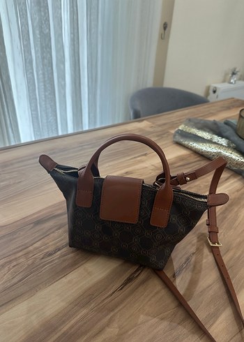 Kahverengi Deri Kadın El Çantası - Görsel 4