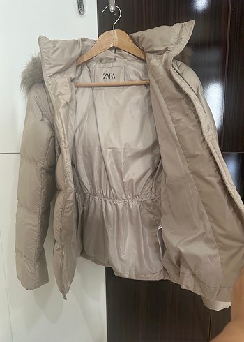 Zara Bej Kürklü Kadın Kışlık Mont - Görsel 3