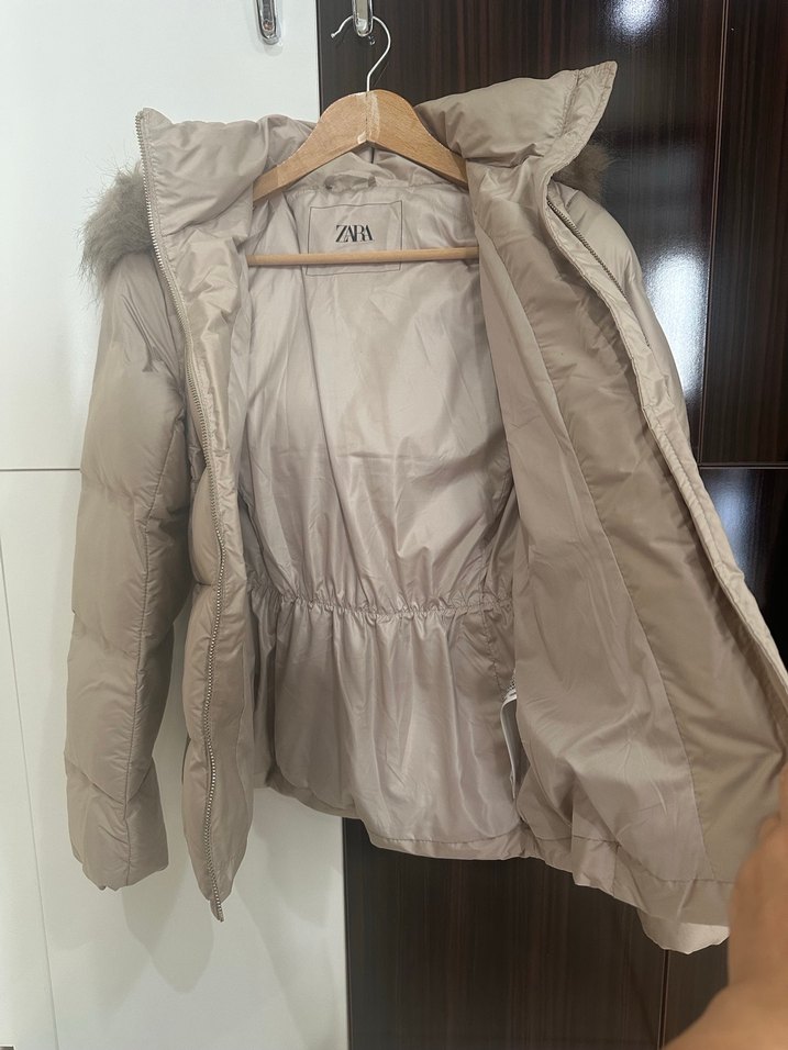 Zara Bej Kürklü Kadın Kışlık Mont - Görsel 3