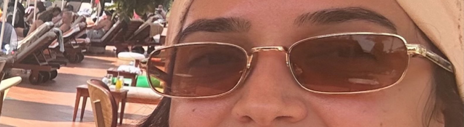 Prada Altın Kadın Güneş Gözlüğü - Görsel 4