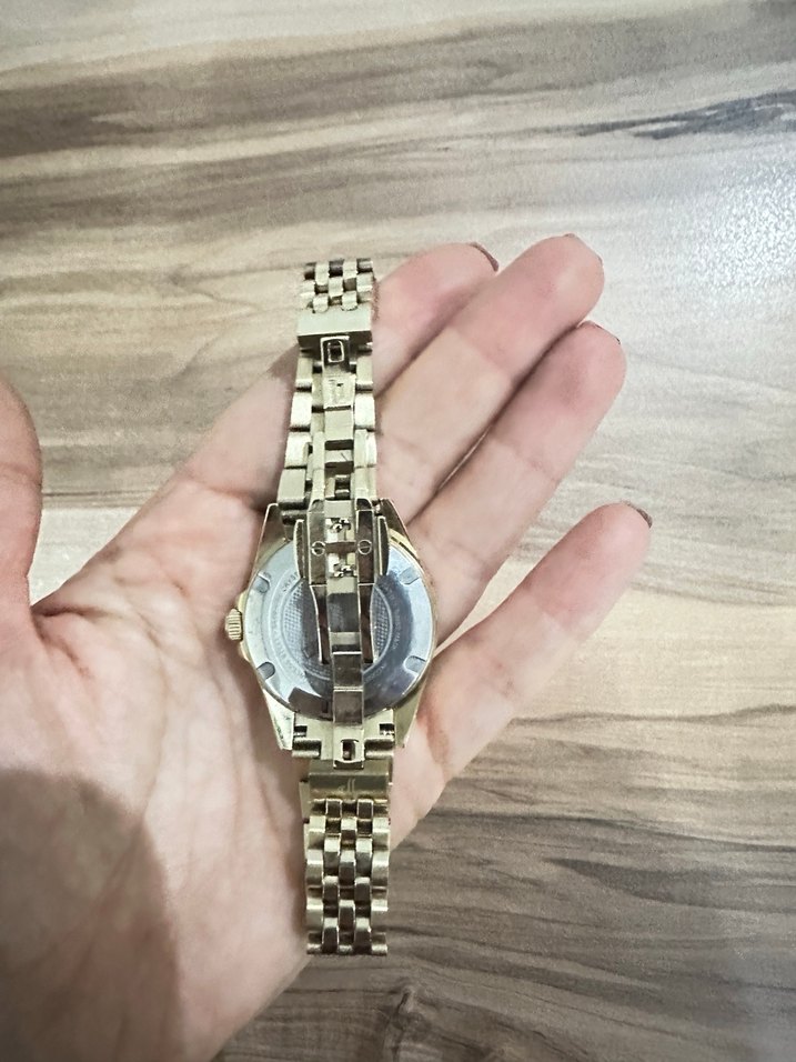 Altın Renkli Klasik Kadın Kol Saati JACQUES PHiLLİPPE - Görsel 4