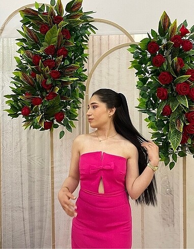 Pembe elinize
