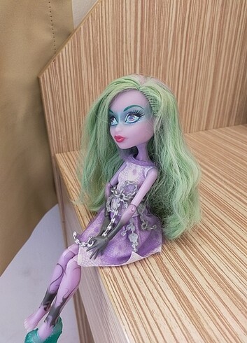 Monster High MONSTER HİGH twayla haunted