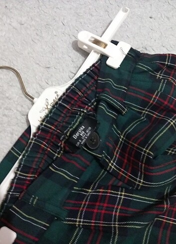 s Beden Bershka Ekoseli Kumaş Pantolon 
