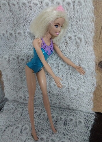 Beden Renk Orijinal Barbie bebek.