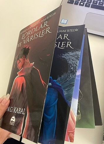 LORDLAR VE VARİSLER