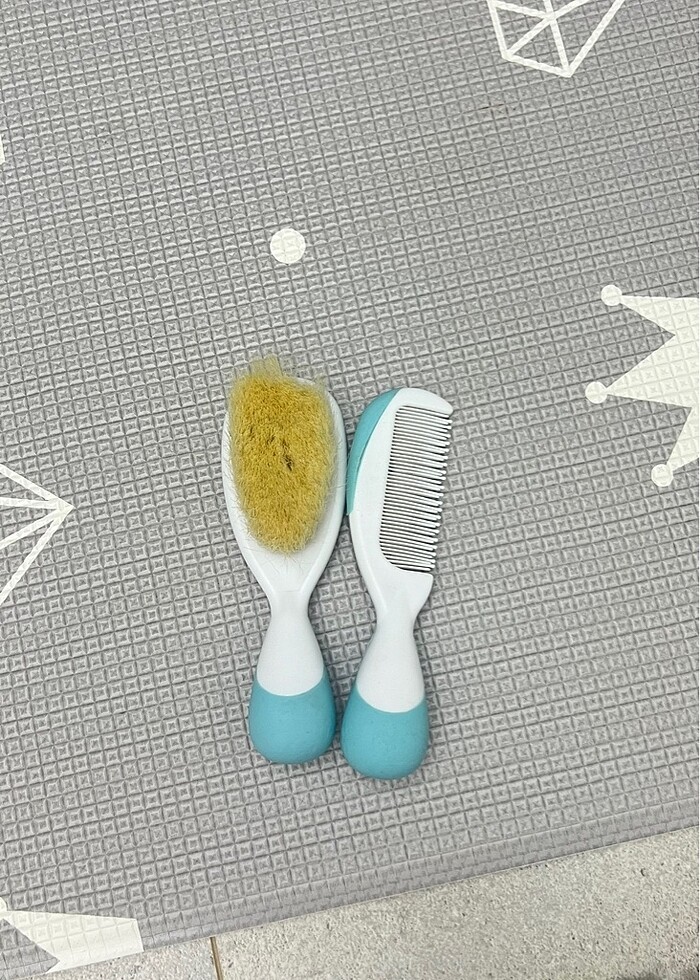 Chicco bebek tarak ve fırça - Görsel 2