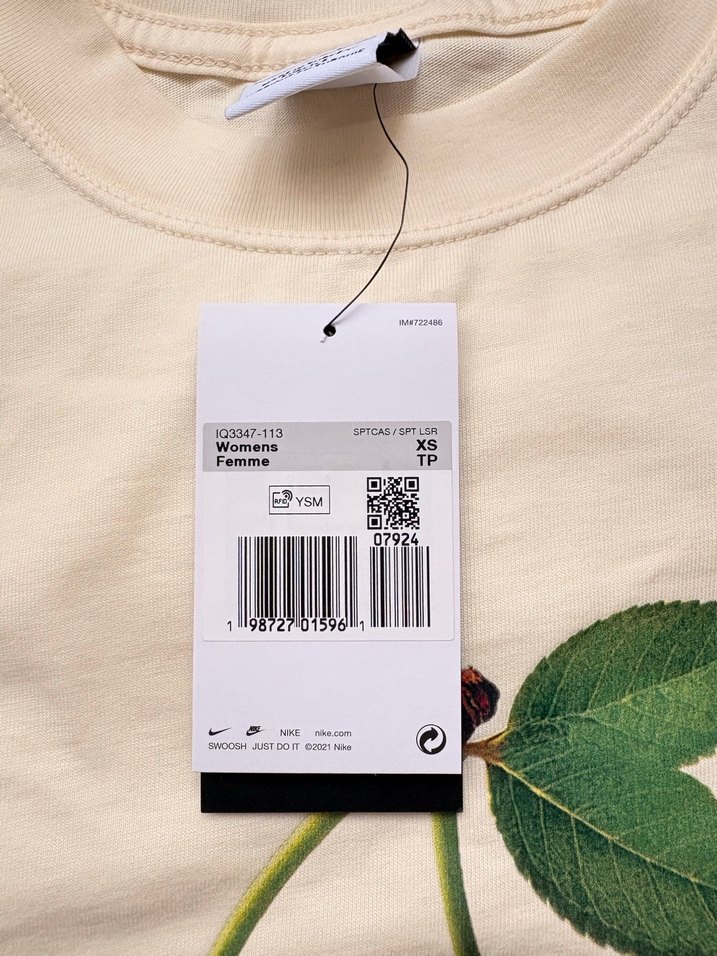 Nike kadın tşört - Görsel 3