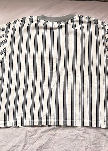 Kadın Nike Gri Çizgili Pamuklu Tişört - Görsel 3