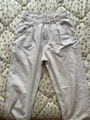 Pull and Bear Pantolon
