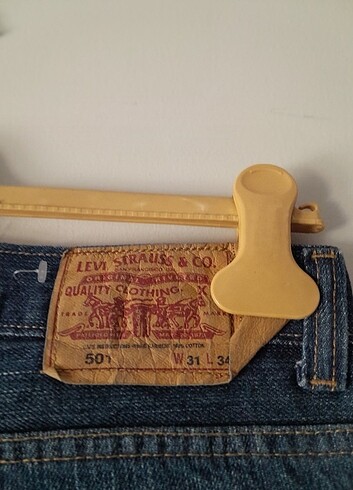 Levis Levis kot