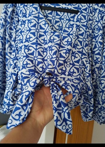 Diğer Bohem V Yaka Mavi Desenli Mini Bluz